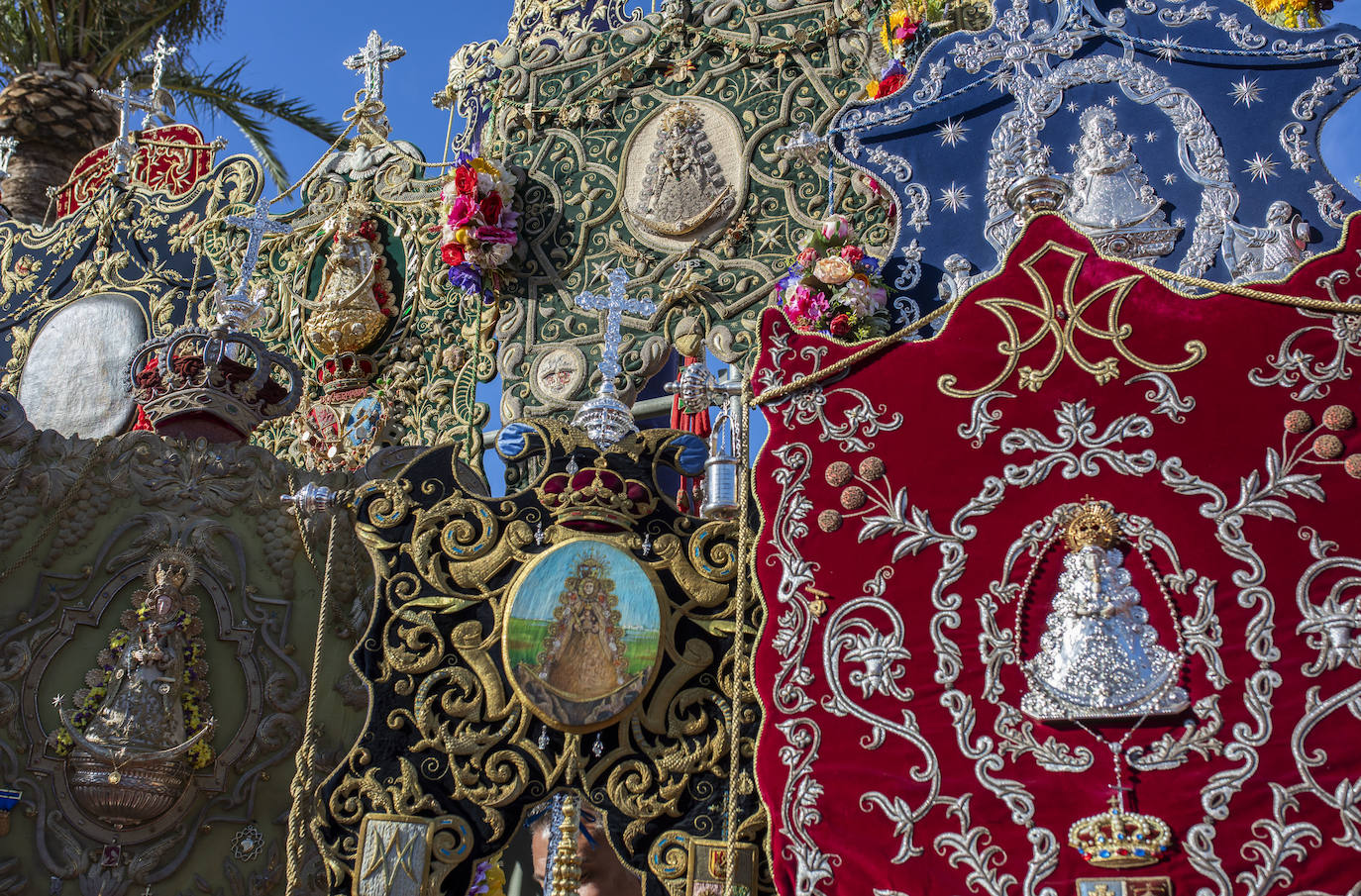 Los latidos en la antesala de la procesión de la Virgen del Rocío