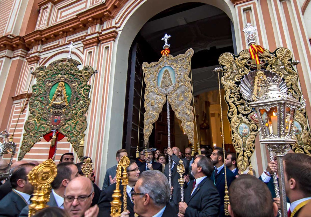 Simpecados de la Matriz, Huelva y Emigrantes en el Rosario de la Magna Rociera