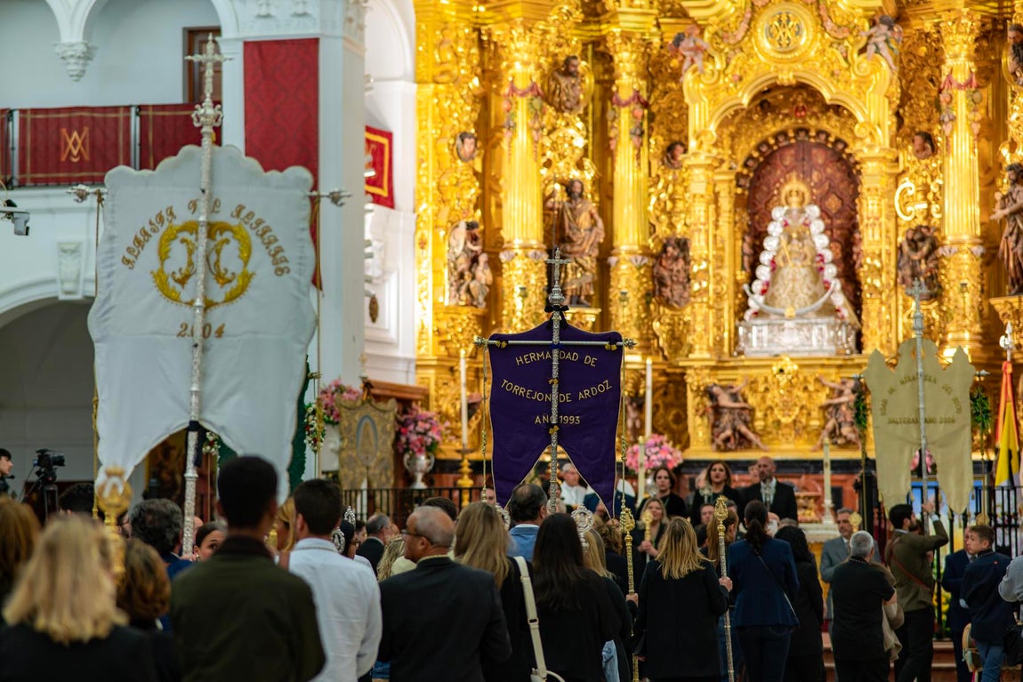 El rosario jubilar rociero, en imágenes