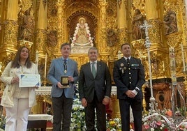 El acto de entrega de las medallas de AJDEPLA se llevó a cabo en el Santuario de la Virgen del Rocío