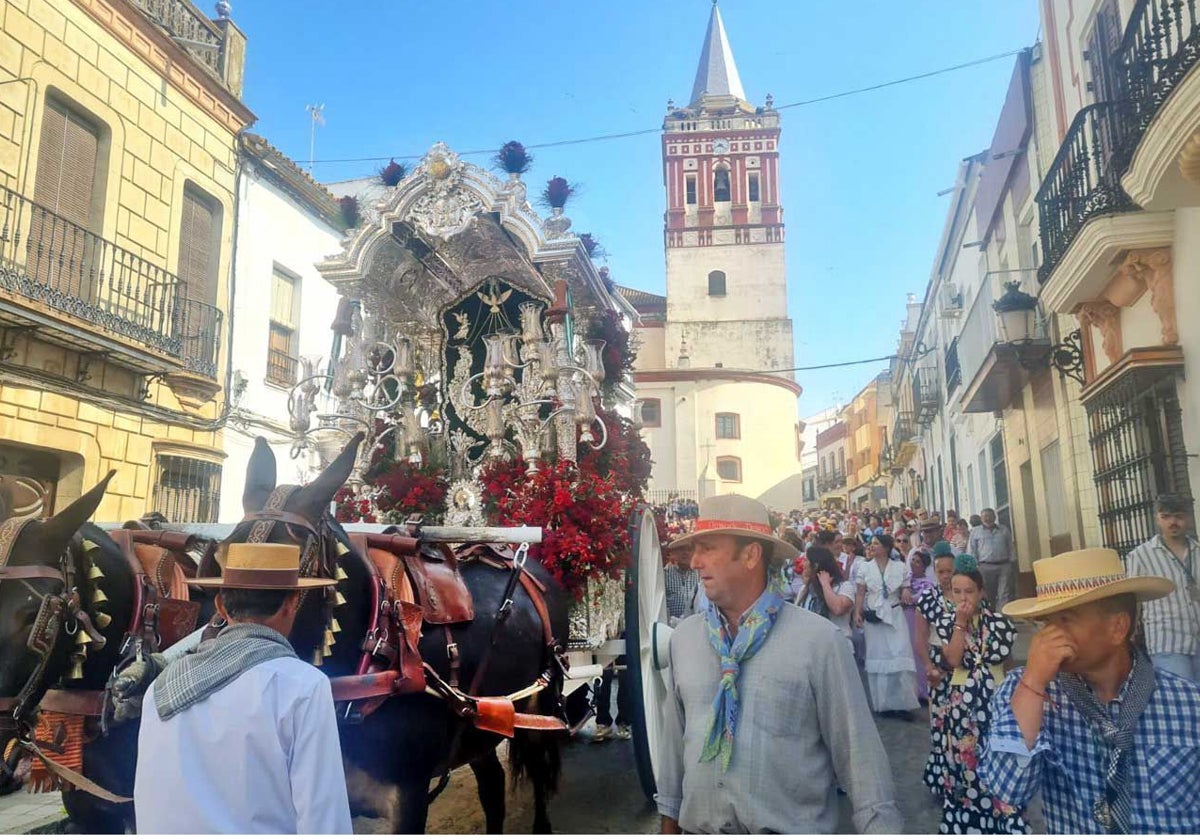 Salida del simpecado de Valverde