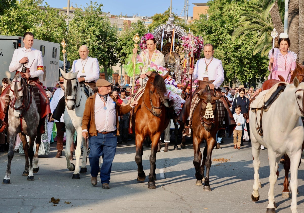Salida de Emigrantes este miércoles