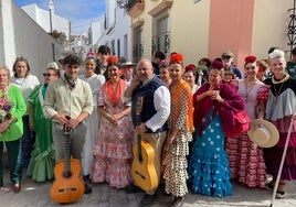 Antonio Caballero y Lauri Garrido, trovadores por sevillanas de cada salida rociera de Moguer