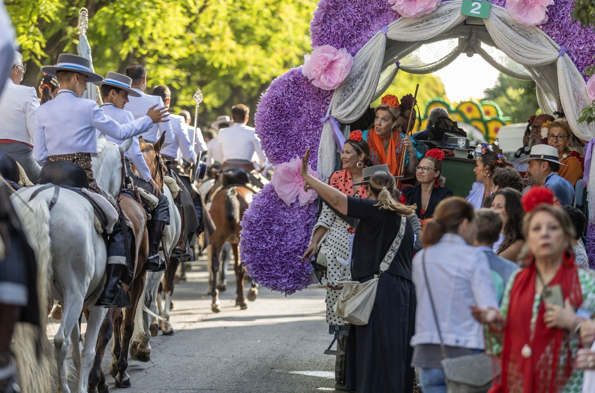 Huelva en pie para despedir a sus peregrinos