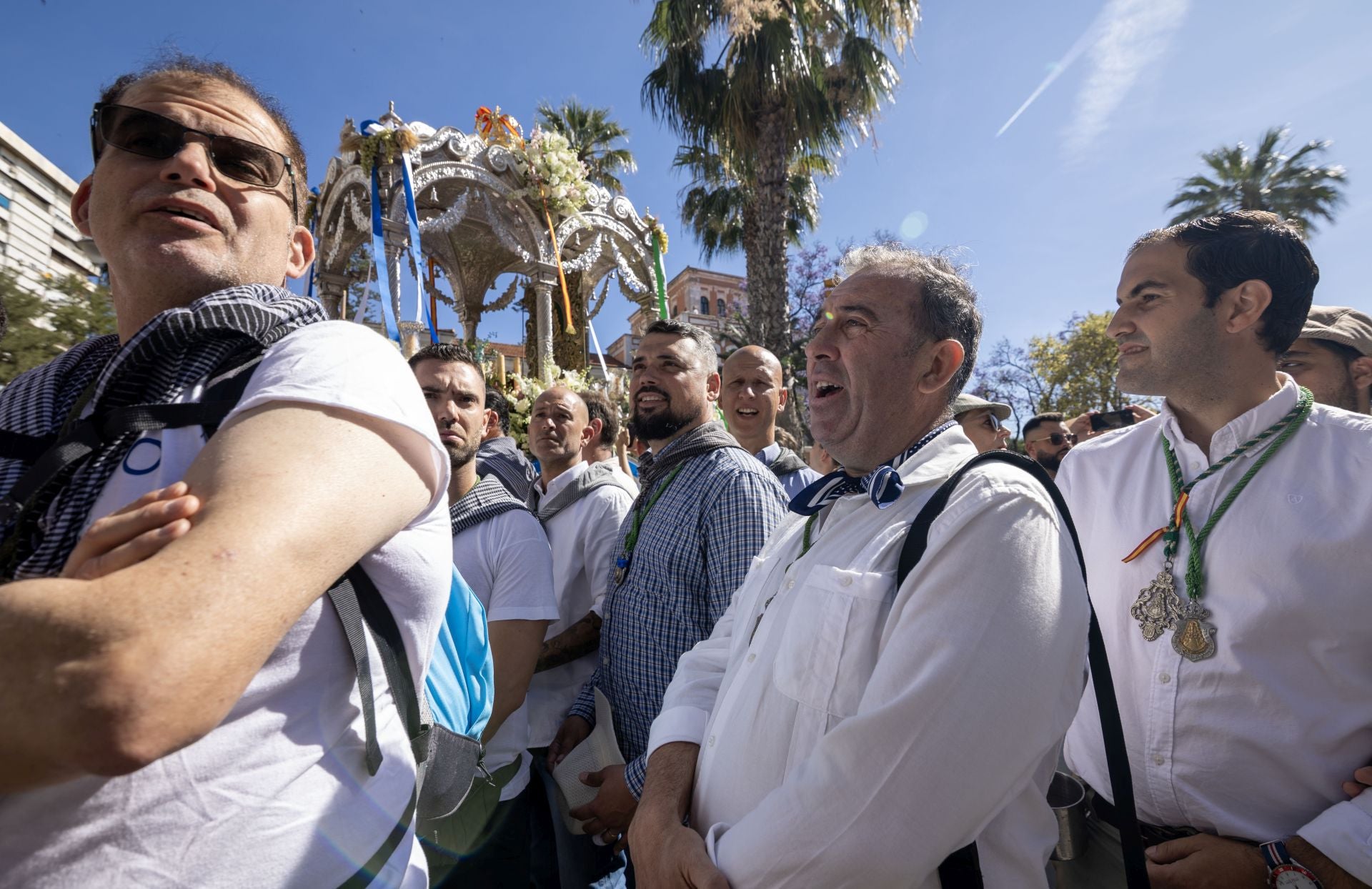 Huelva en pie para despedir a sus peregrinos
