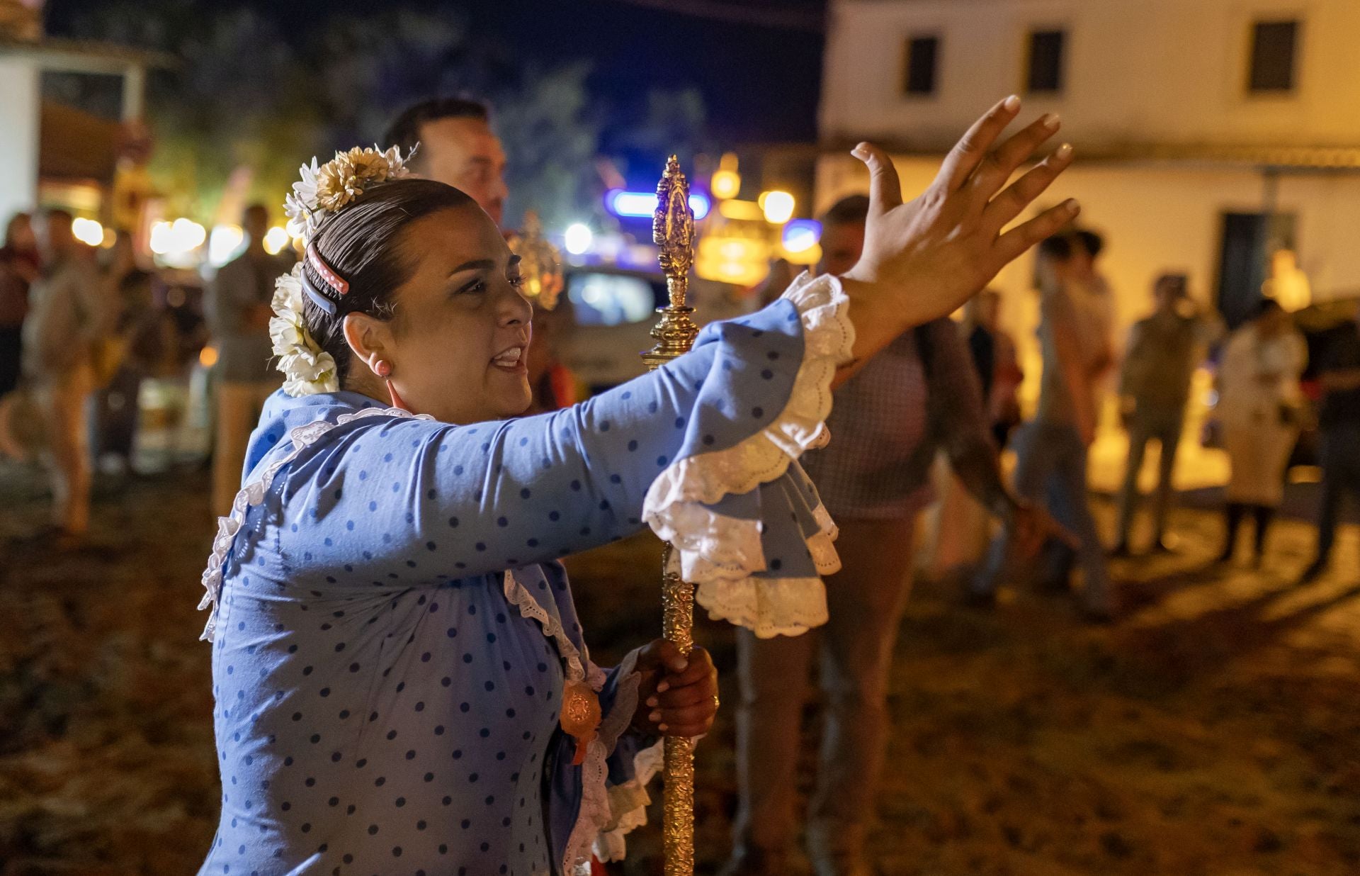 La hermandad de Almonte abre las puertas de la aldea para dar comienzo a la romería del Rocío 2025