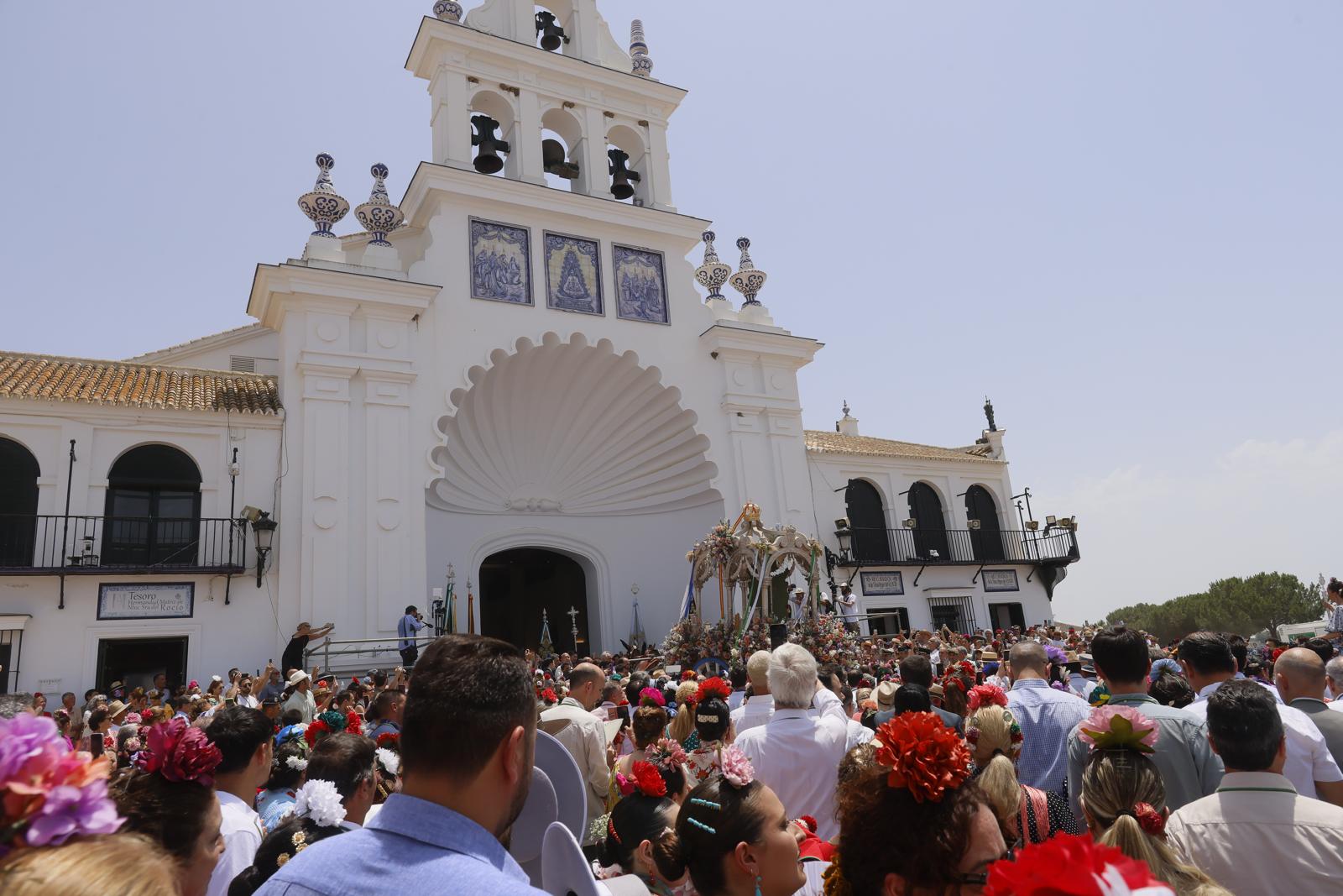 Rocío 2025: La presentación de la Hermandad de Huelva, en imágenes
