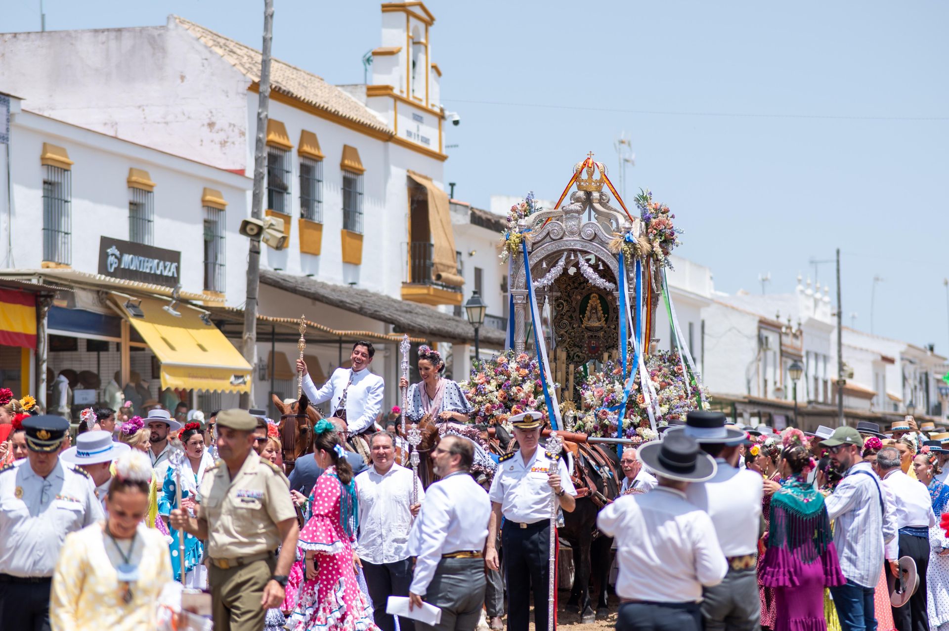 Rocío 2025: La presentación de la Hermandad de Huelva, en imágenes
