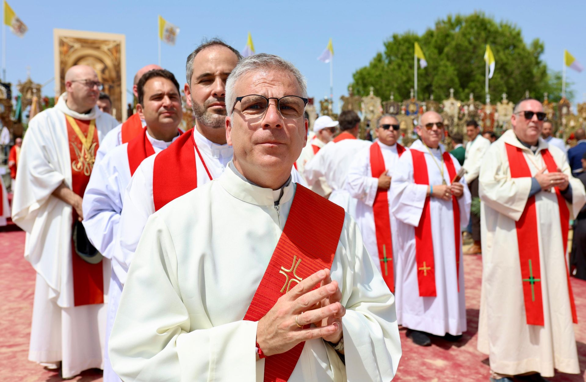 El Rocío 2025: La Misa de Pentecostés, en imágenes