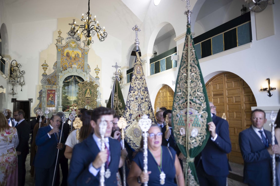 Todas las imágenes del traslado del simpecado de la Hermandad del Rocío al Polvorín