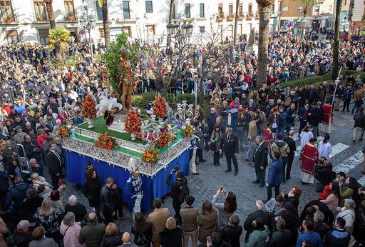 El Patrón se enseñorea de su viejo barrio