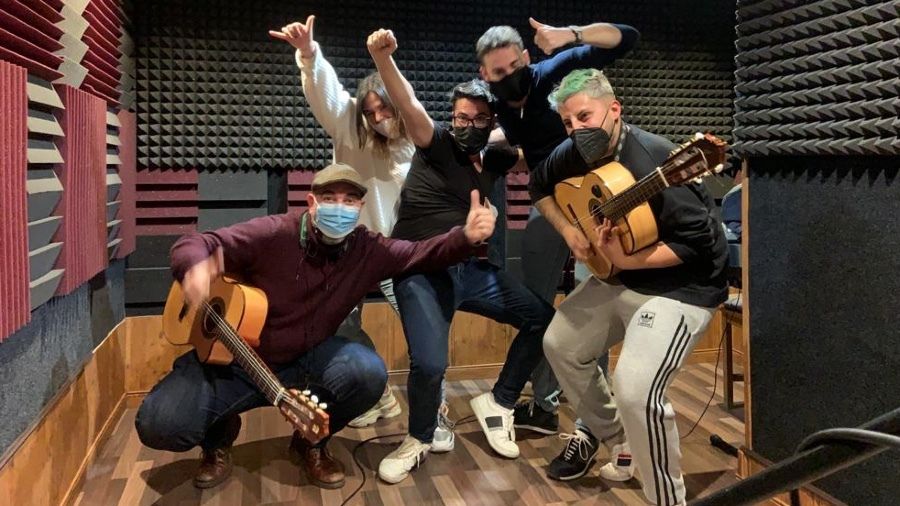 'Los Eméritos', la comparsa que hace corona de sus privilegios