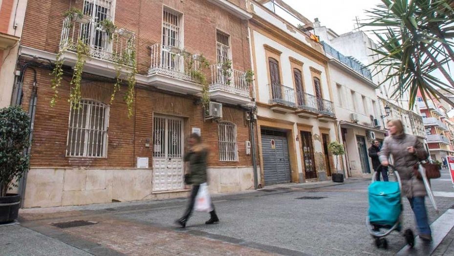 El Ayuntamiento prepara más camas para atender a personas sin hogar, así como a sus mascotas