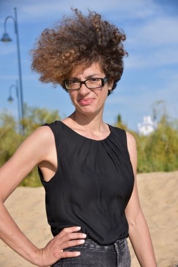 La artista italiana Silvana de Liberto graba varios temas desde Ayamonte