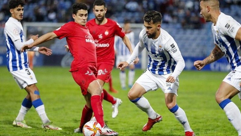 El Utrera se sitúa a solo tres puntos del Decano en la tabla
