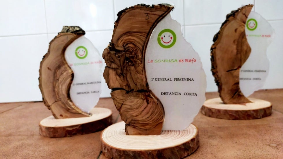 Sebastián Gómez y Noemí Delgado en la prueba larga y Nicolás Mateos y Paula Rodríguez en la corta, ganadores de 'La Sonrisa de Rafa'