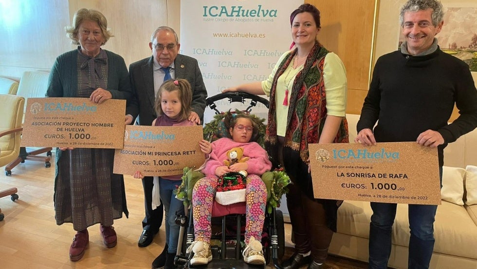Tres asociaciones reciben la ayuda del Colegio de Abogados de Huelva