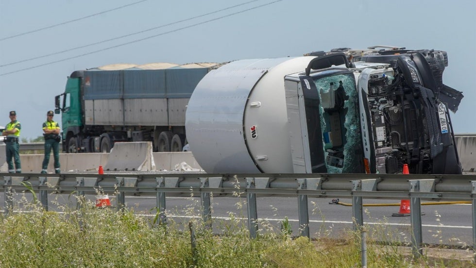 La DGT notifica 19 muertos en accidentes en las carreteras onubenses durante 2022