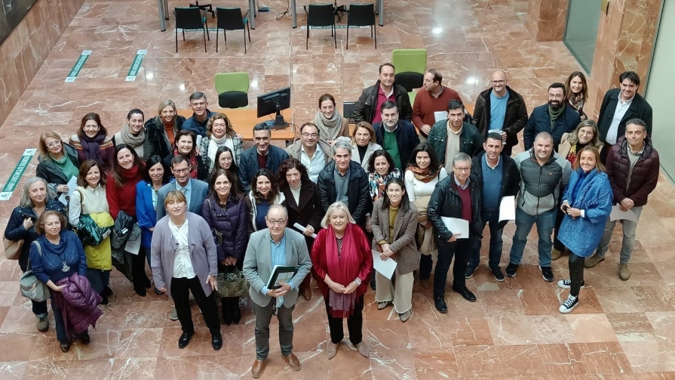 Salud rinde homenaje a 59 tutores de médicos residentes en 13 centros sanitarios de Huelva