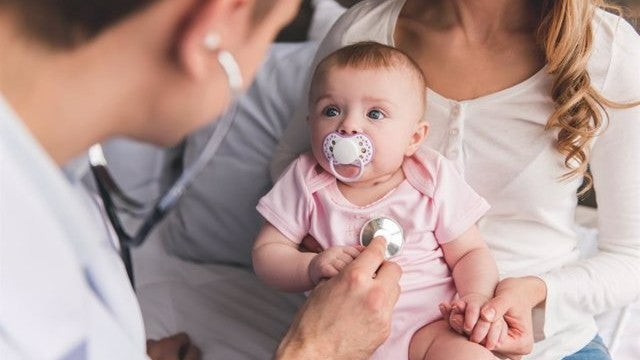 Aprende a detectar a tiempo los ictus en niños pequeños