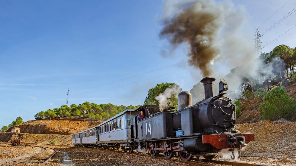 ¿Quieres conducir seis meses el ferrocarril turístico de Minas de Riotinto?