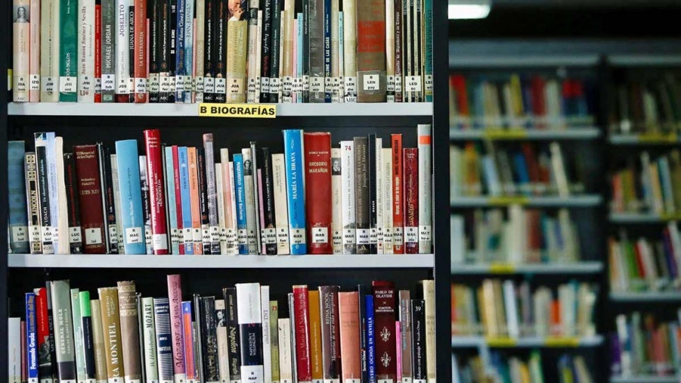 La Junta destina más de 100.000 euros a la adquisición de libros para 54 bibliotecas