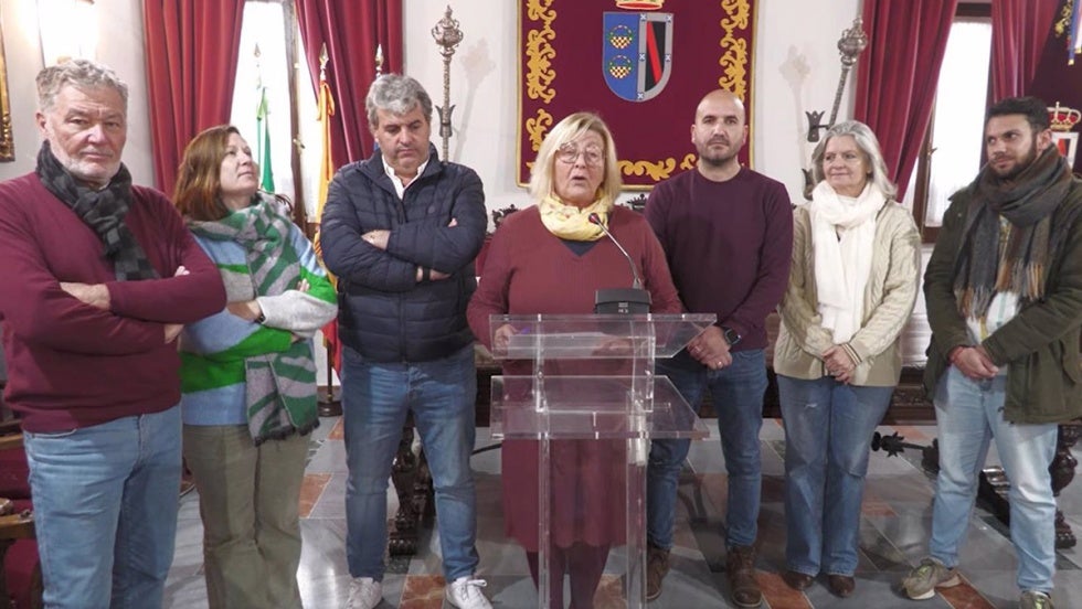 Insultos e incluso amenazas de muerte a la alcaldesa de Almonte en las redes del partido Ilusiona, de Paco Bella