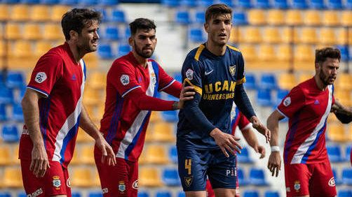 El Recre entra cuarto en una zona de playoff en la que sólo ganó el UCAM