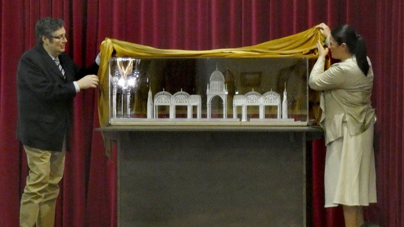 Almonte presenta su nueva 'catedral efímera'