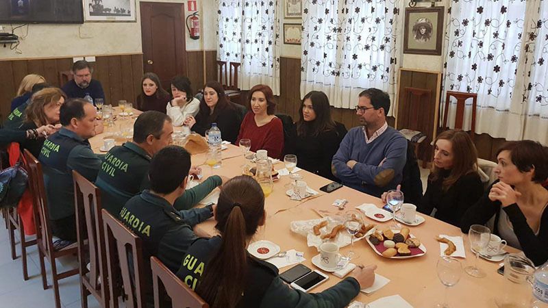El runrún: Desayuno con aires de despedida