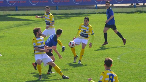 El San Roque resiste con uno menos en Coria (0-0)