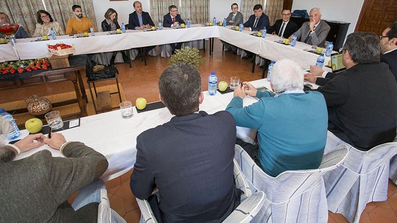 El Circulo de Turismo apoya de modo 'entusiasta' la manifestación del 15 de marzo