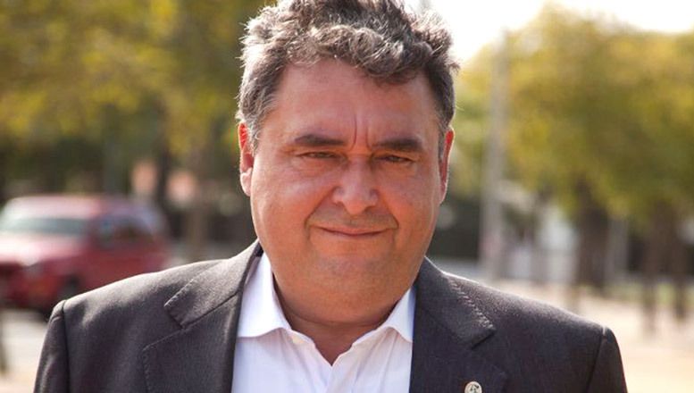 Manuel Mora publica la primera historia completa de Lucena del Puerto