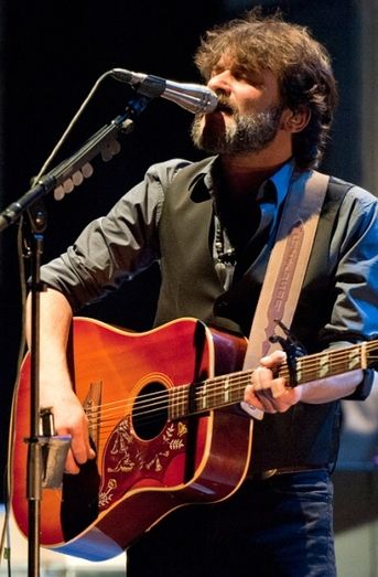Quique González: “Las canciones que más disfruto son las que necesitas hacer para sacártelas de encima”