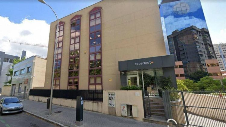 Las 50 trabajadoras de la empresa Expertus llevan dos meses sin cobrar y anuncian movilizaciones