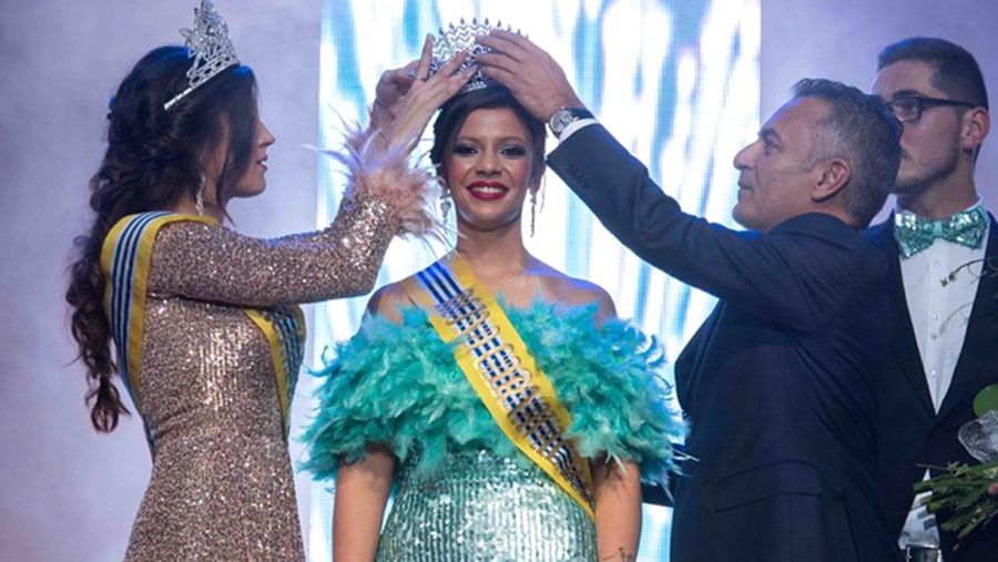 Coronadas las reinas del carnaval isleño