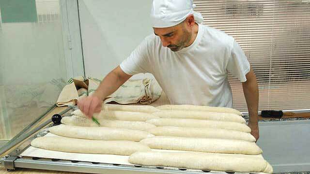 Preacuerdo para el nuevo convenio de panaderías, que incluye un 10% de subida salarial en tres años