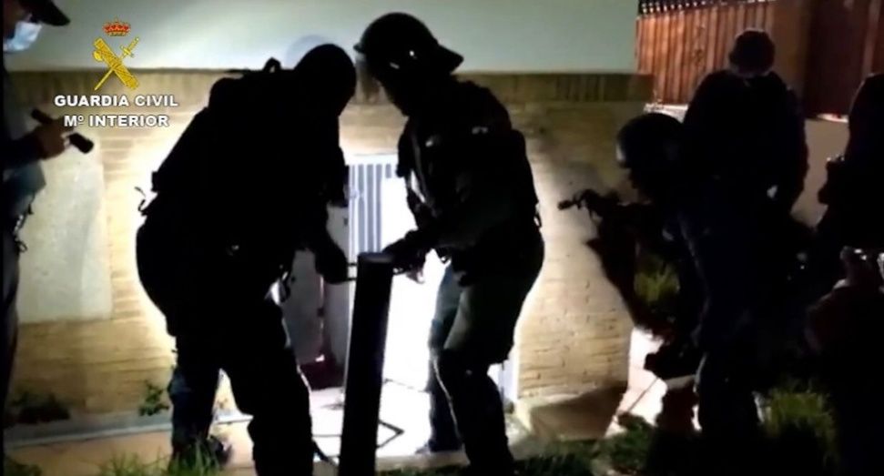 Detienen a 13 personas de una organización criminal que traficaba con marihuana en Ayamonte, Villablanca y Lepe