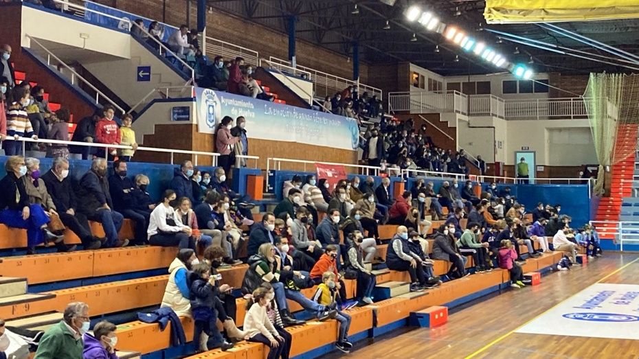 Brillante victoria del Ciudad de Huelva (64-46)