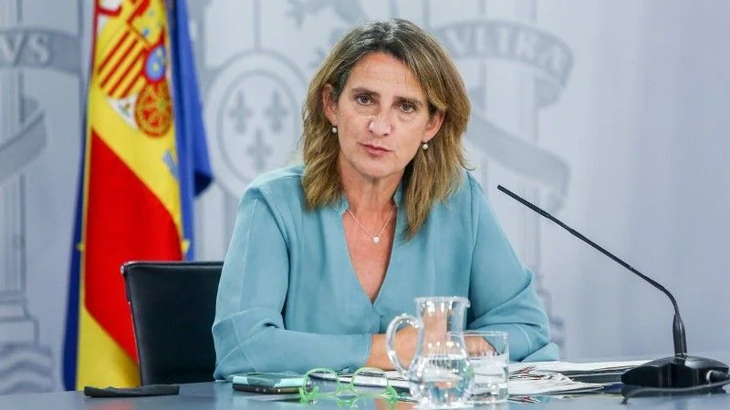 La ministra Teresa Ribera tacha de 'irresponsabilidad enorme' la legalización de regadíos en Doñana