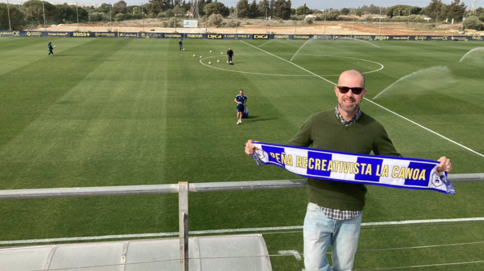 Aficionados albiazules denuncian problemas para ver al Decano en Cádiz