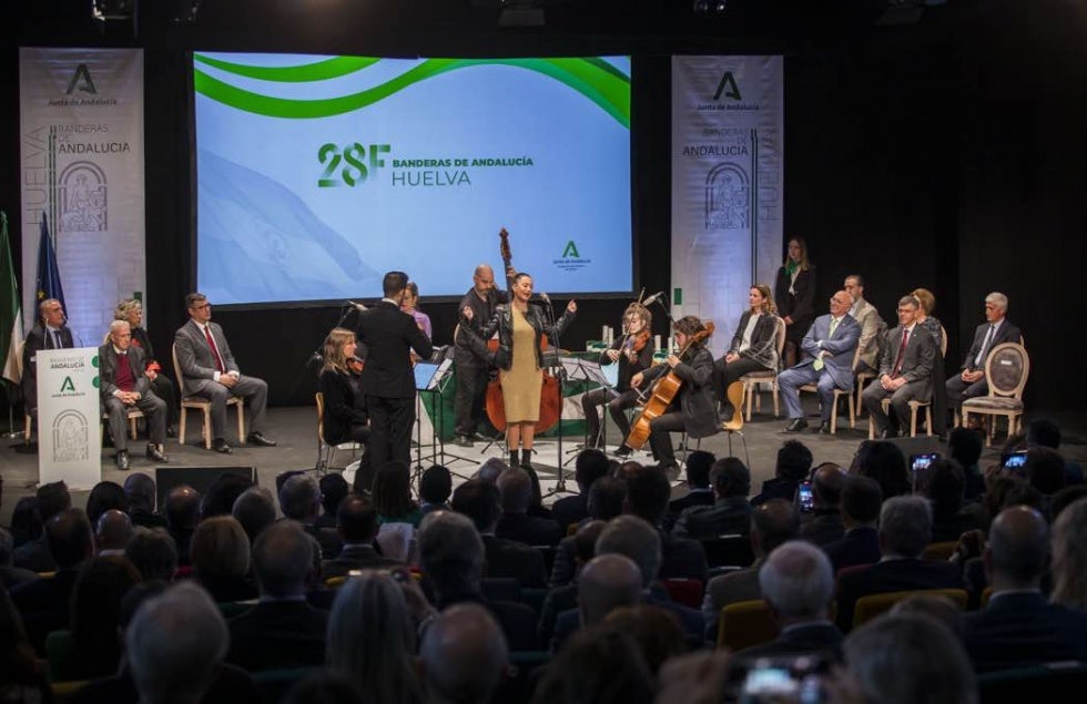 Huelva abandera el latir de Andalucía 