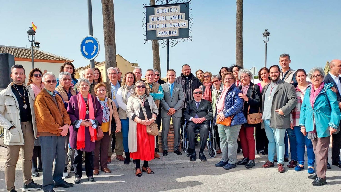 Hinojos agradece con una calle a Miguel Ángel Ruiz de Vargas sus donaciones a instituciones religiosas