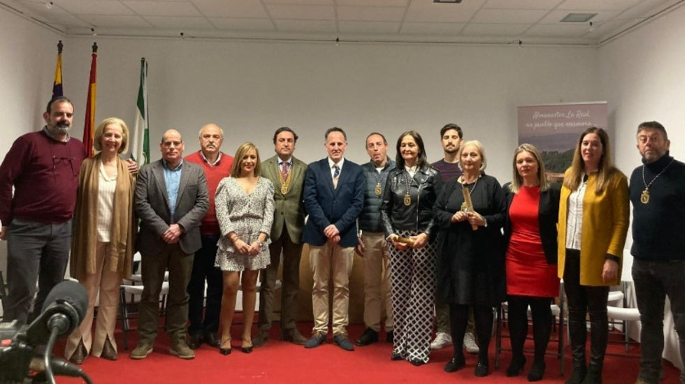 Almonaster la Real celebra el Día de Andalucía entregando las Medallas de la localidad