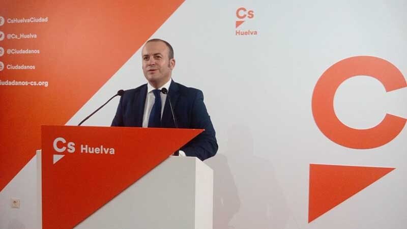 Cs apela a 'recuperar el consenso' para una marcha por las infraestructuras que 'represente a todos'