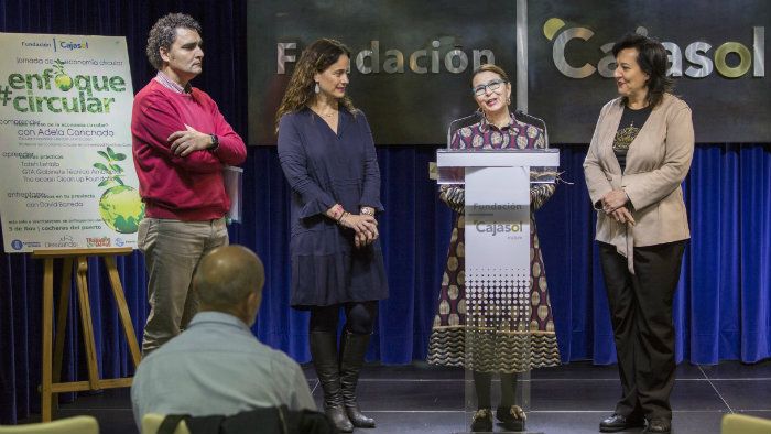 Lorenzo Sicilia y María Trujillo ganan el #EnfoqueCircular
