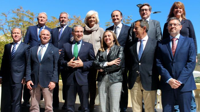 La Junta anuncia un plan estratégico para los siete puertos andaluces