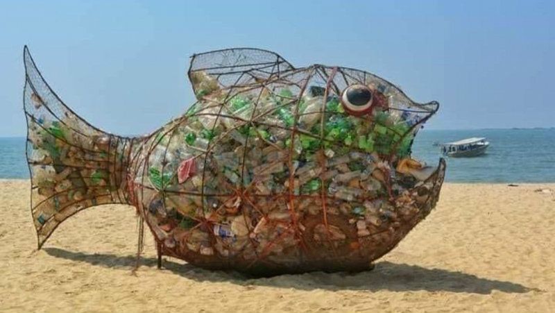 Los 'pescaditos come plásticos' se realizarán en fibra de vidrio en vez de en metal para no causar arañazos