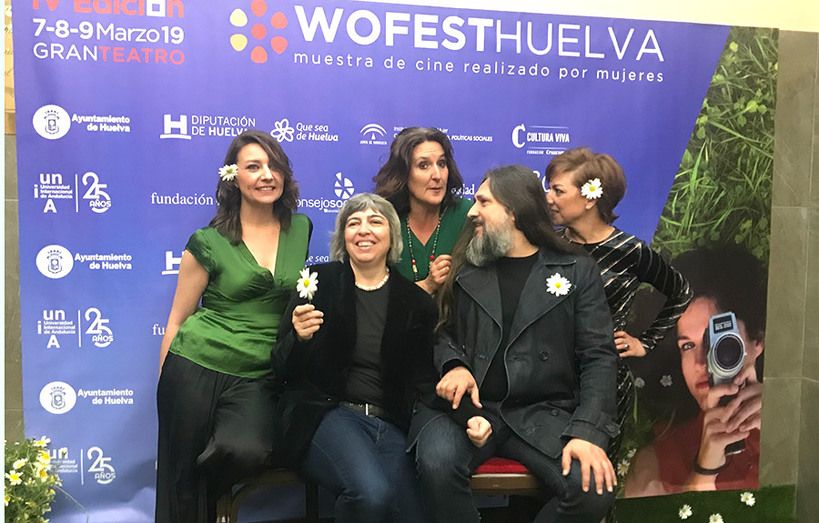El pre-estreno de 'El pan de la guerra' llena el Gran Teatro