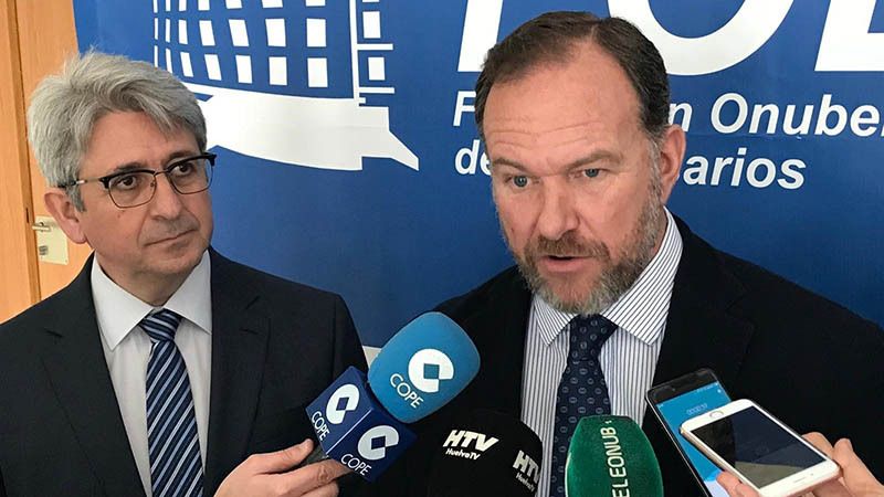 José Luis García-Palacios formaliza su candidatura para presidir la FOE